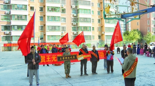 一人立功，全家光荣！乌苏市为荣立三等功现役军人家属送喜报